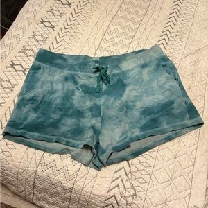 Old Navy Women's Blue Tie-Dye Athletic Shorts